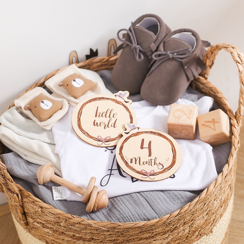 8Pcs Wooden Baby Milestone Car - огляд і ціна Milestone Card Set